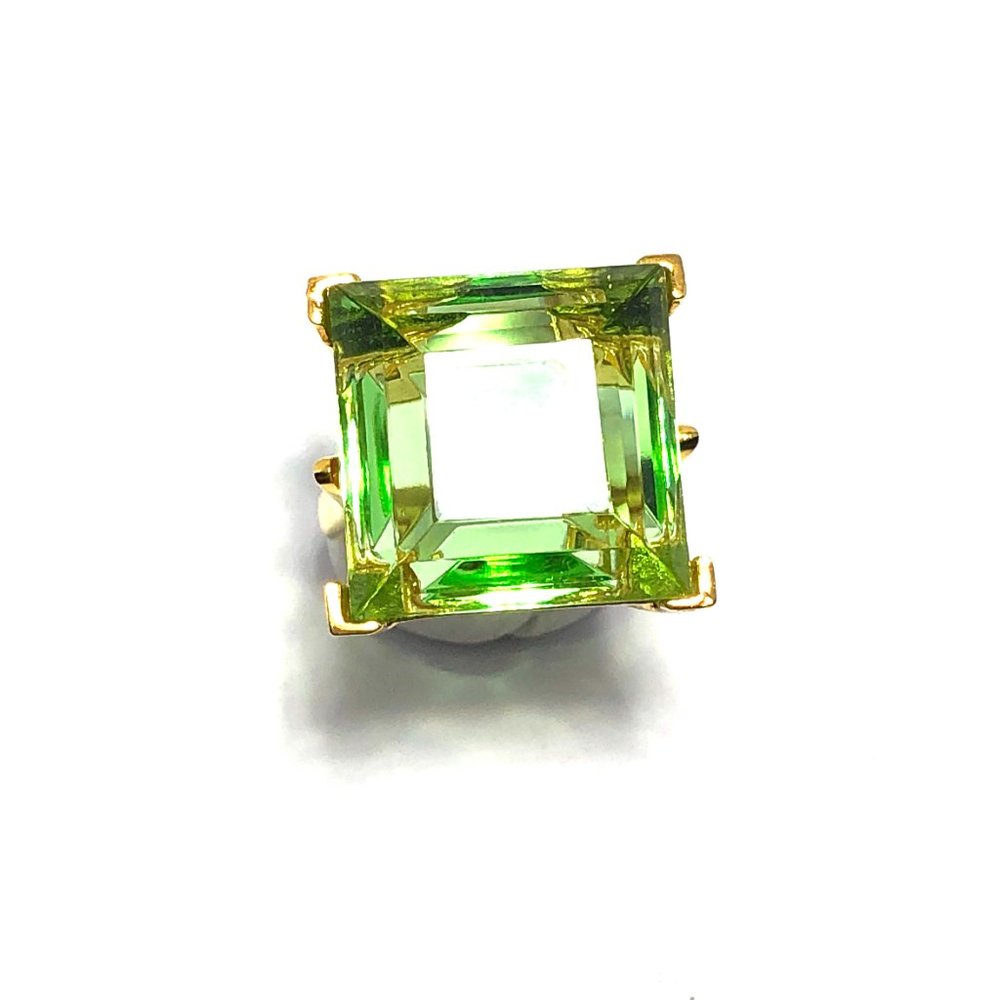 KENNETH JAY LANE, CLEAR CRYSTAL SQUARE STATEMENT RING - Picture 13 of 13